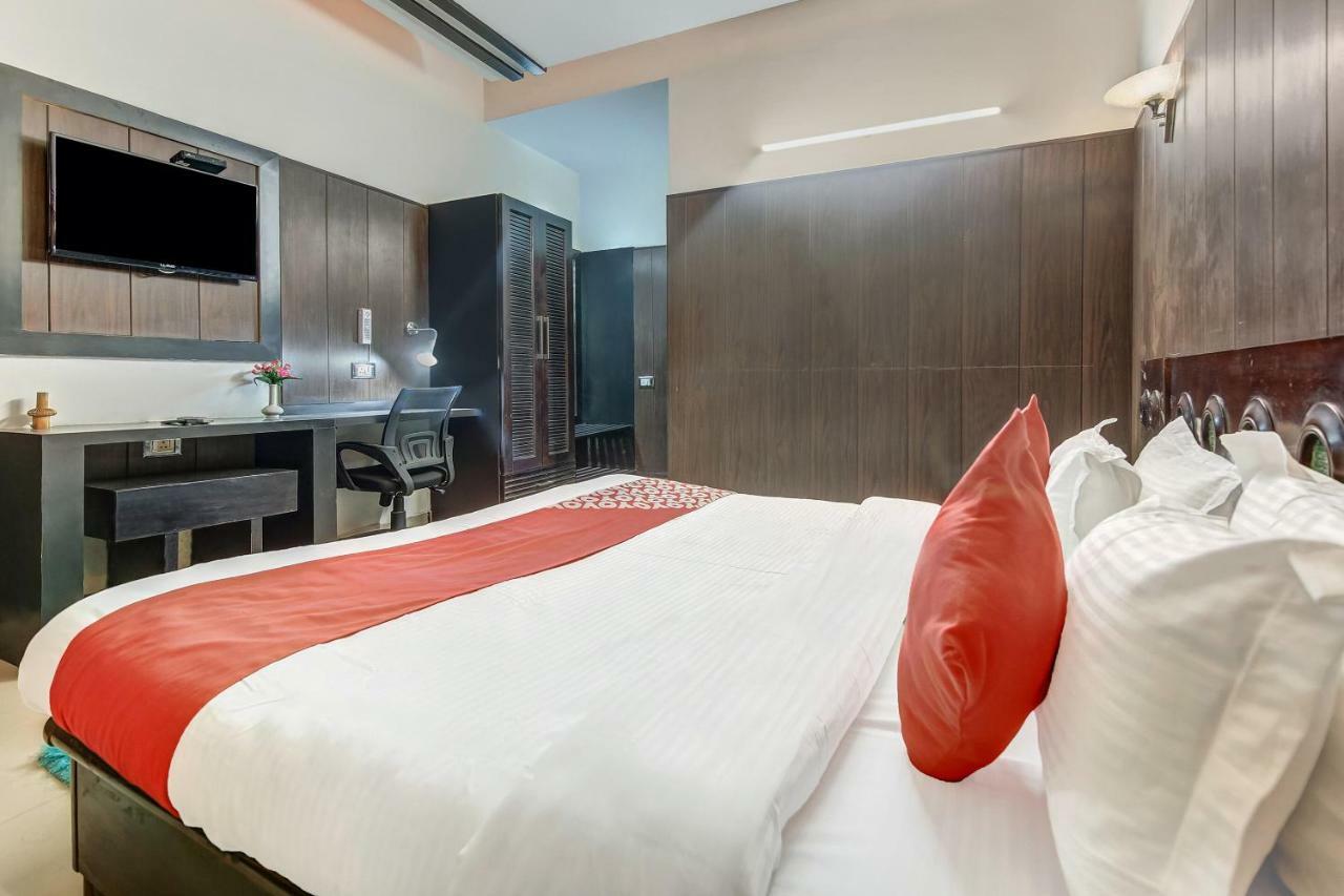 Oyo 27999 Hotel Deep Sirsa Bagian luar foto